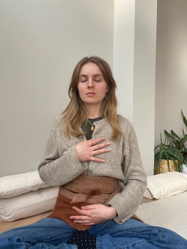 Yoga Nidra - Zak vanuit je hoofd in je Hart en Baarmoeder
